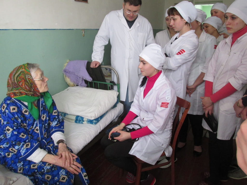 Волонтери